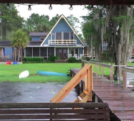 Hampton Lake Bed And Breakfastスターク エクステリア 写真